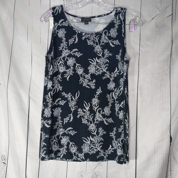 J. Jill Tops - J.Jill Wearever Collection Floral Sleeveless Top - Navy and White